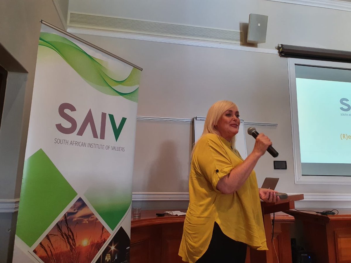 SA_Valuers's tweet photo. The SAIV Southern Branch AGM and Seminar is underway at #OldMutual House in Bishopscourt, Cape Town. #Xpotential CEO, Lizanne Vos is the first speaker presenting on ‘Retail Revolution or Etail Evolution. #SAIVSeminar https://t.co/GQs4HnTbGf