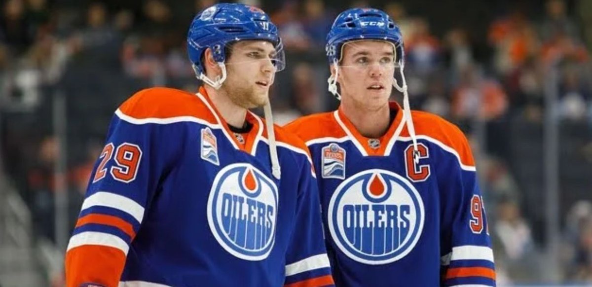 🏒 Connor McDavid et Leon Draisaitl ont inscrit 5 points chacun dans le même match pour la deuxième fois cette saison.

Aucun duo n'a fait cela sur les 24 dernières années. #LetsGoOilers