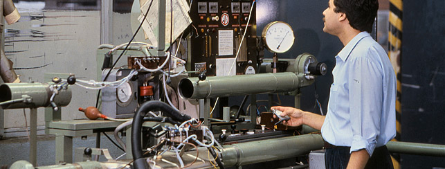 #2 TERUG IN DE TIJD🔙 <a href="/EbercaNL/">Eberca</a> sinds 1994 officieel &amp; exclusief #Eberspächer distributeur Nederland. In 1999 groeide dit uit tot de hele Benelux handelend onder de naam #EberspacherBenelux/<a href="/Eberspaecher_NL/">Eberspächer Benelux</a>! Klimaatspecialist voor alles wat rijdt &amp; vaart: eberca.nl/NL/