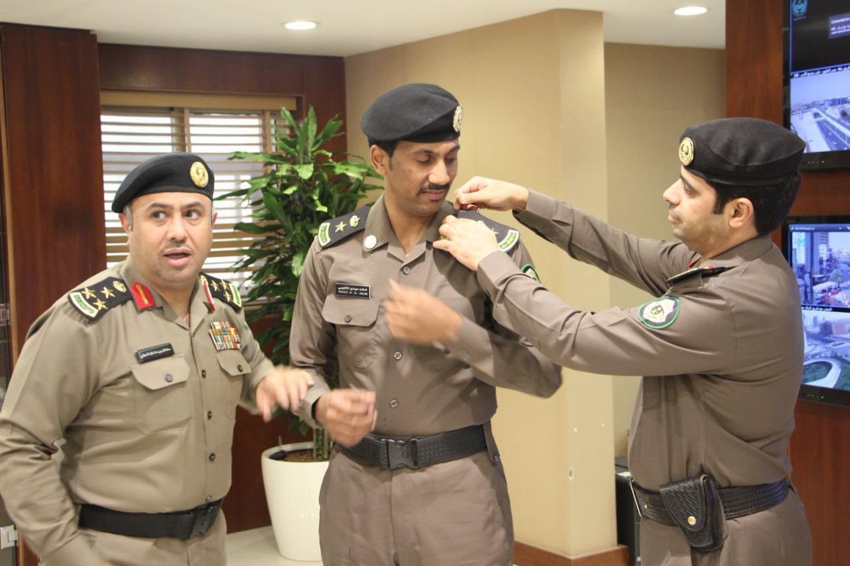 ALSSADI_1's tweet photo. #تهنئة

ألف ألف مبروك لـ الرائد: خالد مهدي السعدي
@k3aled صـدور الامـر الـسامـي بترقية الـى رتـبة مـقدم  نبارك له هذه الترقية ودعواتنا له بالتوفيق جـعلها الله عـوناً له الطاعه و فـي خدمة الدين والوطن والمليك
.
.
.
#أكلب #التغالب #بيشة https://t.co/h49wQmxsrS
