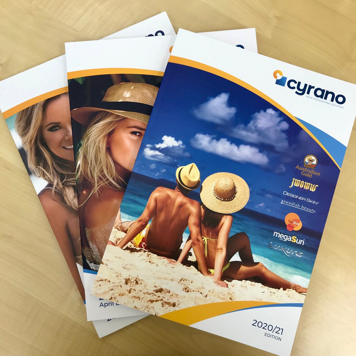 LtdCyrano's tweet photo. Our 2020-2021 catalogue is here! Your copy will be out for delivery and with you shortly!
#Cyrano #DealWithTheBest #FiveStarService #AustralianGold #DesignerSkin #SwedishBeauty #tanshot #tanshotxtra #megasun #Luxura https://t.co/kddj3i2cKL