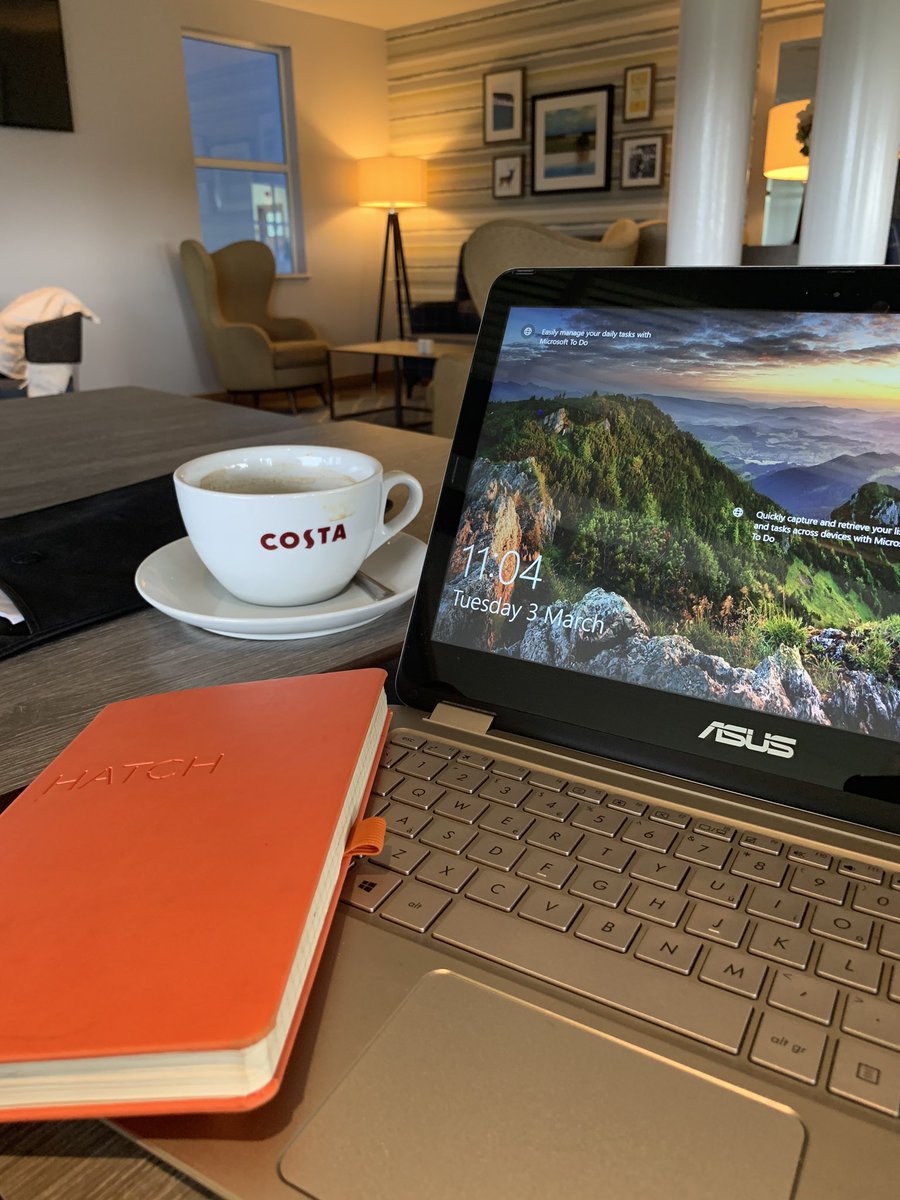 tweetyfi's tweet photo. Working from the gym, juggling focus work, calls, classes and 🏊🏻♀️. #joysofflexibleworking #fromwhereiwork #betterworkbetterworld @HATCHanalytics https://t.co/197p1EnJhs