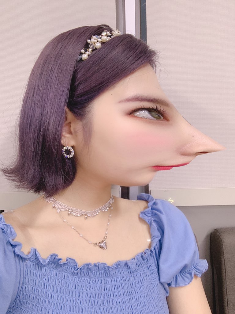 WekiMeki's tweet photo. 키링.. 키링이 원하는게 정녕 이거에요...?
멘션파티때 원하는 키링이 있길래... 한번 찍어 봤어요...🤭
#놀라지않기 #놀리지않기 #🦄 
#오늘은_더쇼_끝! https://t.co/PQuBI9U4UO