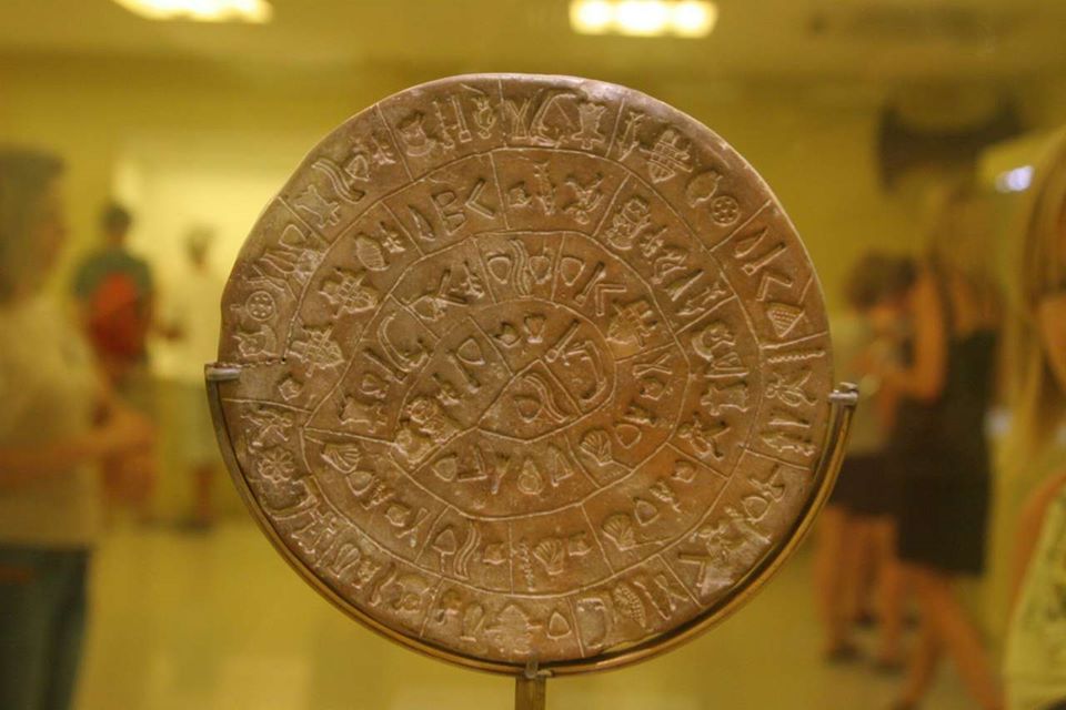 GalaxyIraklio's tweet photo. The Archaeological Museum of Heraklion is home to 5.500 years of Crete’s culture, history and tradition. The museum is an unmissable site for culture enthusiasts.

https://t.co/WBYGgIVp3C

#galaxyhoteliraklio #iraklio https://t.co/NhqBGkoz3H