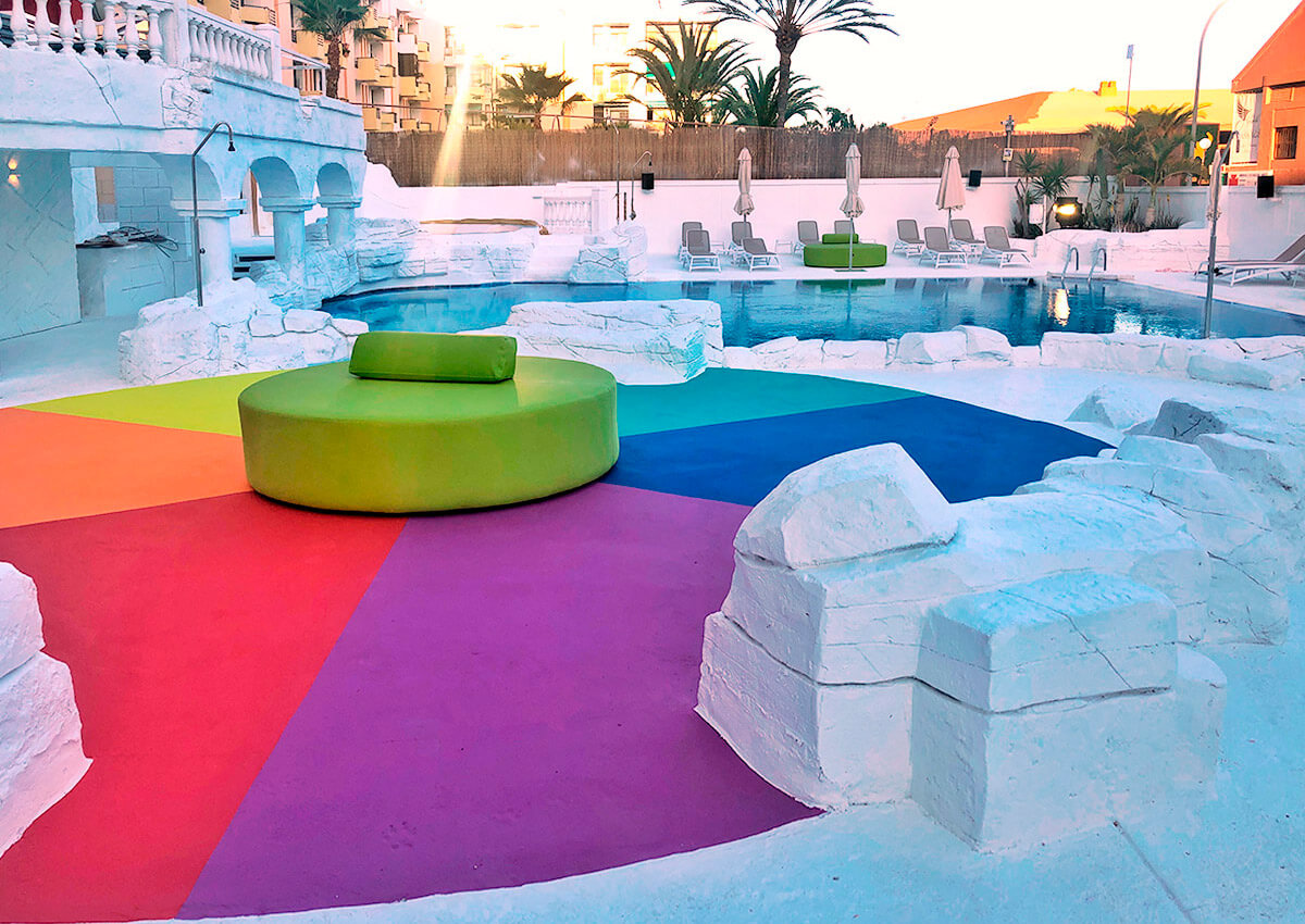 flamenkkaparty's tweet photo. ¿Has estado en la web del Hotel Ritual donde se va a celebrar FLAMENKKA POOL PARTY 2020? Es uno de los hoteles más modernos de la isla y hetero friendly. ¡Te va a encantar cari! #flamenkkaparty #maspalomaspride https://t.co/SVk3xxbnxa