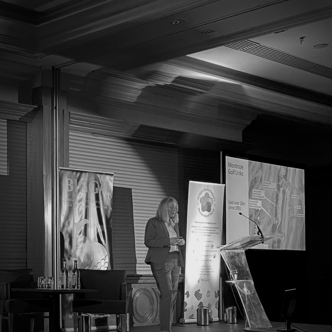 sustainablegolf's tweet photo. Carolyn Hedley from @ScottishGolf with a very interesting talk about coastal change and presenting case studies at today's BIGGA Scotland Golf Industry Conference.
#SustainableGolf #ClimateAction #JoinOnCourse https://t.co/44JwDtG65h