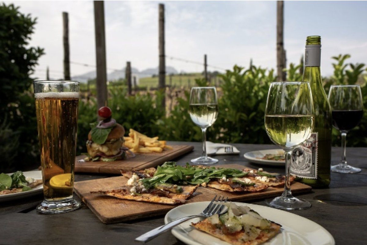 BrenaissanceSA's tweet photo. D I N N E R P L A N S ?

Pizza, Beer and Wine. No better way to spend a weekend, we're open for dinner on Fridays and Saturdays.

#Brenaissance #capetown #winelands #stellenbosch #winetasting #CapeTown #Photography #POTD #Travelgram #InstaTravel #LovingStellenbosch #view https://t.co/metelVX65K