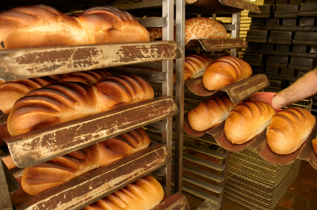 craft_bakers's tweet photo. Following on from trade news a couple of weeks ago, The Telegraph in a recent article also says that bread is popular again. https://t.co/9le6qfYCY7

#craftbakers #bread #backbydemand https://t.co/5u1Yyh6b55