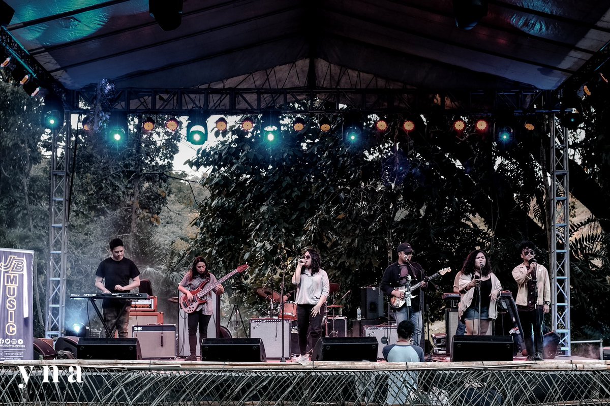 This was such an experience! We never would have imagined we would be able to step on this stage, let alone share it with musicians of such high calibre. Thank you so much Malasimbo for having us! Sa uulitin.