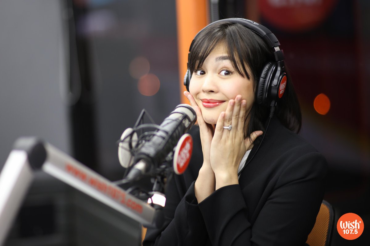 wish1075's tweet photo. Singer-actress @superjanella returned aboard the Wish Bus and shared her latest single about being lovestruck, titled "Blanko," which was released under @StarMusicPH! https://t.co/t7BjNQNkOs