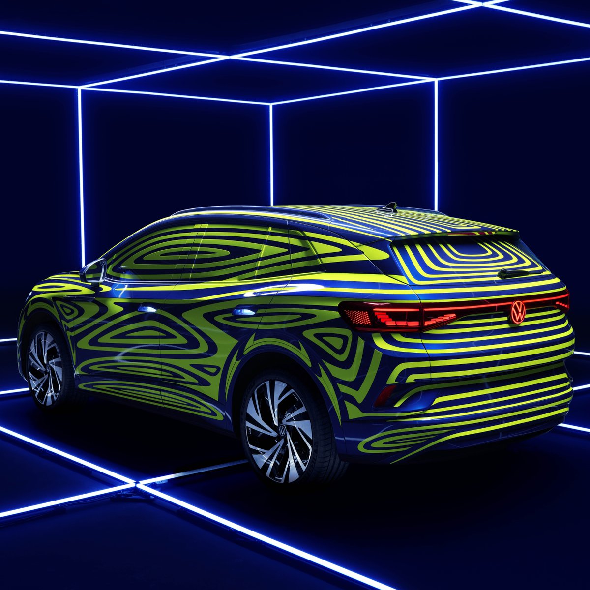 The ID.4 is Volkswagen’s first ever all-electric SUV and the latest addition to the ID. range. Take a first look at the camouflaged prototype. #ID4