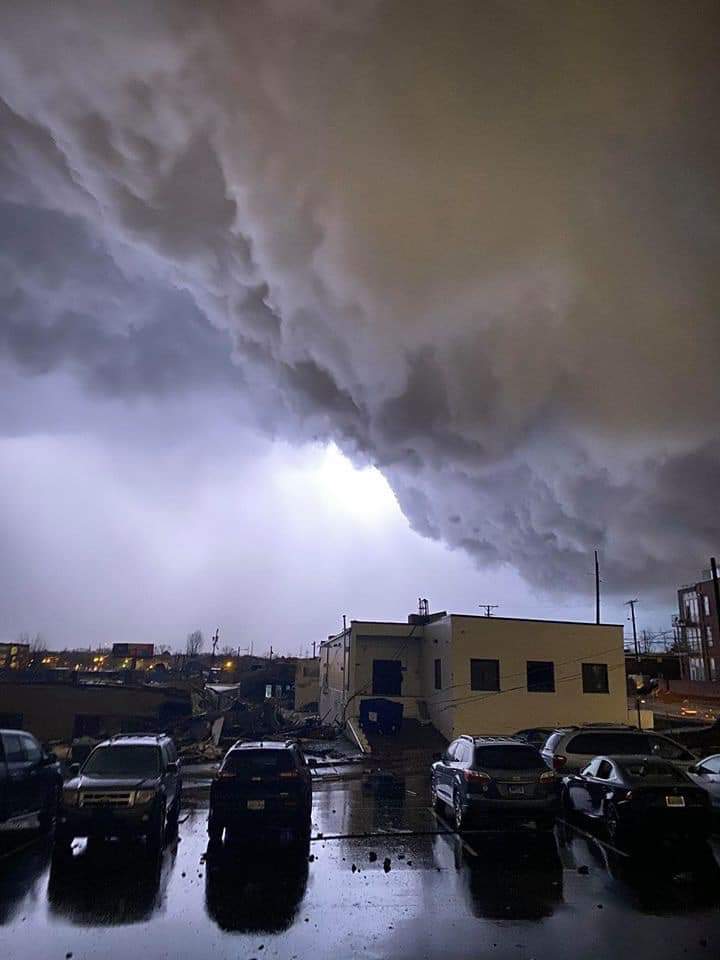 ButchersPH's tweet photo. Tornado came through nashville early this morning. Alot of damage but good news my family and I are ok but it was scary for while...
#Tornado #nashvilleweather #Nashville https://t.co/qFZZPexle0