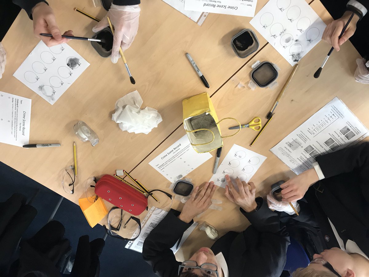 TimSmith2021's tweet photo. Amazing scenes in Year 10 @MagnaCartaSch with @TiE4STEM #CrimeScene  🔍 https://t.co/pJs3TzeiIS