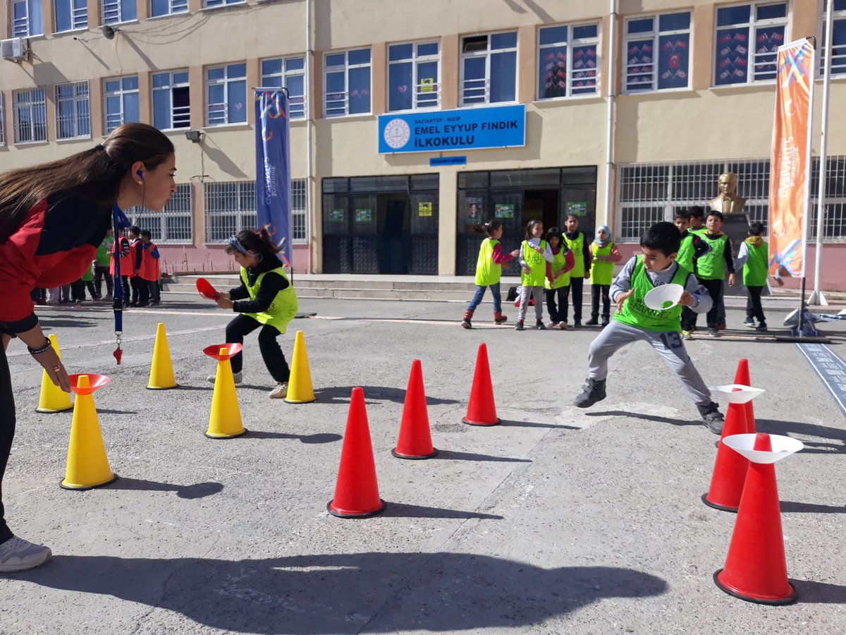 MehmetG69819204's tweet photo. #bu100dengaziantep #SporŞehriGaziantep @gul_davut @yasintepe @Cgnde @ali_tiryakiog @M_Kilicparlar @HalilKendirci12 @NizipilceMEM @AyataPekmez @OnurFT5 @EdipYeliz @nevinsimsek25 @ELIFYUSUFOMER @NurhanGVEN3 https://t.co/ncjbuWksT9