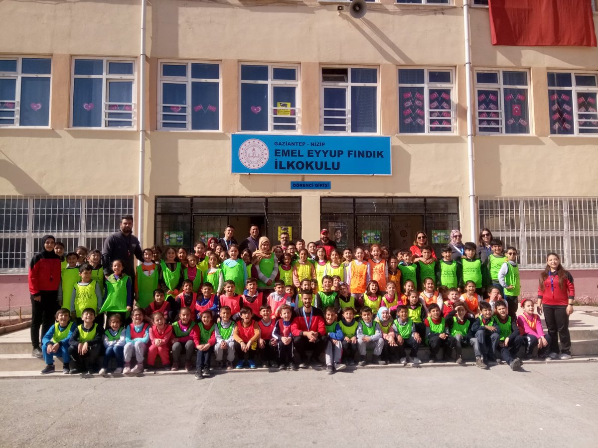 MehmetG69819204's tweet photo. #bu100dengaziantep #SporŞehriGaziantep @gul_davut @yasintepe @Cgnde @ali_tiryakiog @M_Kilicparlar @HalilKendirci12 @NizipilceMEM @AyataPekmez @OnurFT5 @EdipYeliz @nevinsimsek25 @ELIFYUSUFOMER @NurhanGVEN3 https://t.co/ncjbuWksT9