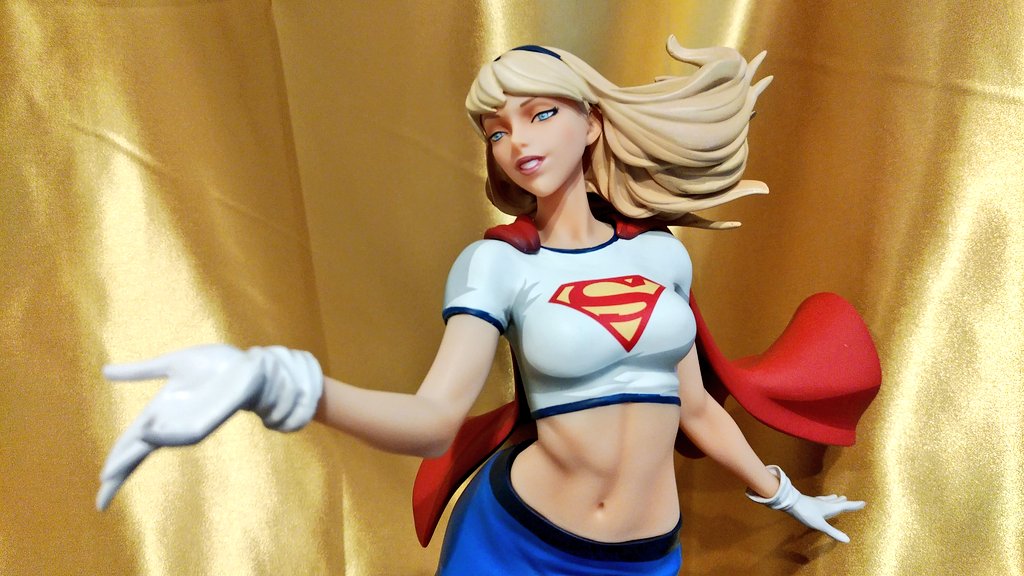 ロバミミ スタンリーラウ先生イラストのスーパーガールのスタチュー可愛いです オススメ Dc Supergirl Toyphotography T Co Lrwtodiwh2 Twitter