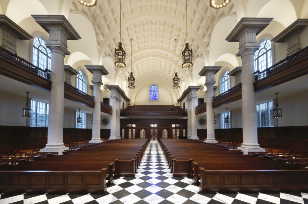 CLA_1976_'s tweet photo. Classical architecture is a style that is derived from the principles of Greek &amp; Roman architecture.

While various types of this style have existed, they tend to share similarity in their incorporation of decorative &amp; constructive elements.

#StyleSeries #Classical @Hillsdale https://t.co/GHLIglmSvp