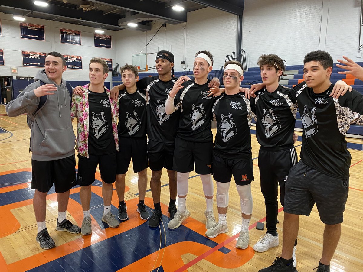 jhurgin's tweet photo. Congratulations to our #final 4 for 15th annual #fun ball tournament. Thank you to all 62 teams that played. All proceeds benefit ⁦@HoraceGreeleySF⁩. Great job organizing #business club. #WeAreChappaqua. https://t.co/6HOz5g7ru3