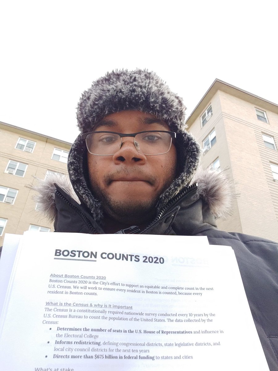 NaveWaveAB's tweet image. At 91-95 Washington representing @LizBreadon as we help inform our neighbors about the upcoming census! #CompleteCount #Bospoli #Allston #BrightonMA