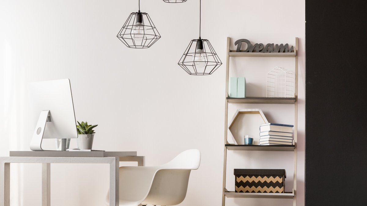 Hast du deine #Traumwohnung gefunden? Sicher hast du schon viele Ideen, wie du dein neues Zuhause gestalten möchten. Bei uns findest du ein paar Anregungen, wie du deine neue Wohnung ganz in Ruhe richtig nett gestalten (ohne dabei ein Vermögen auszugeben): bit.ly/2HVHy80