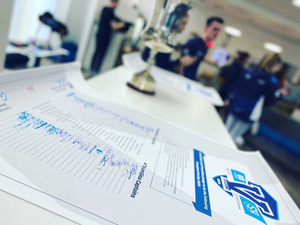 uogsuactivities's tweet photo. Something big is coming.... 💙 #bleedblue #teamglos https://t.co/tUCMCM5BkB