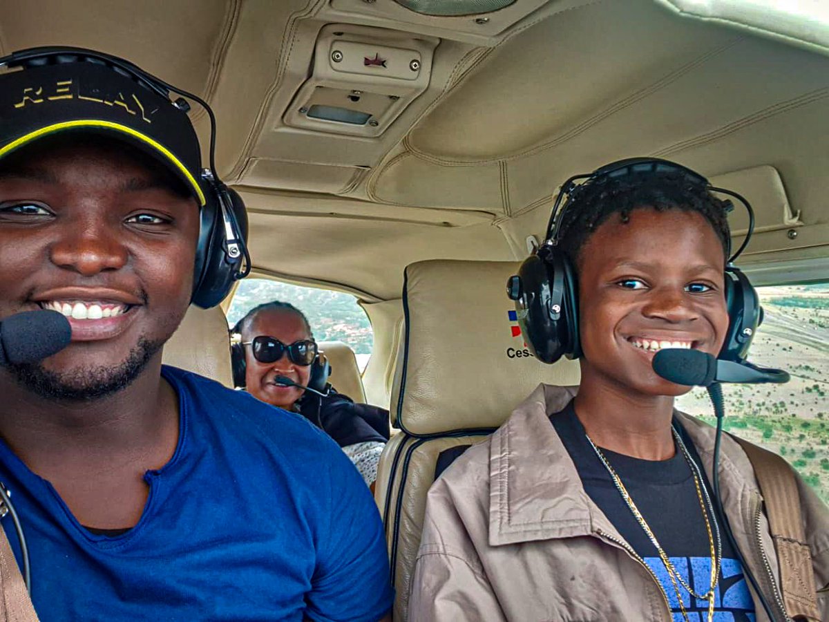 FlyFofaAviation's tweet photo. We love watching young pilots go through our ranks. Our dedicated instructors who are well versed in pilot training from ab-intio to Instrument Rating are waiting for you to meet them. 

Visit our website on https://t.co/yZuj1hO4y5 or DM us for more information

#FlyFofa #pilot https://t.co/UGKXOU8sgT