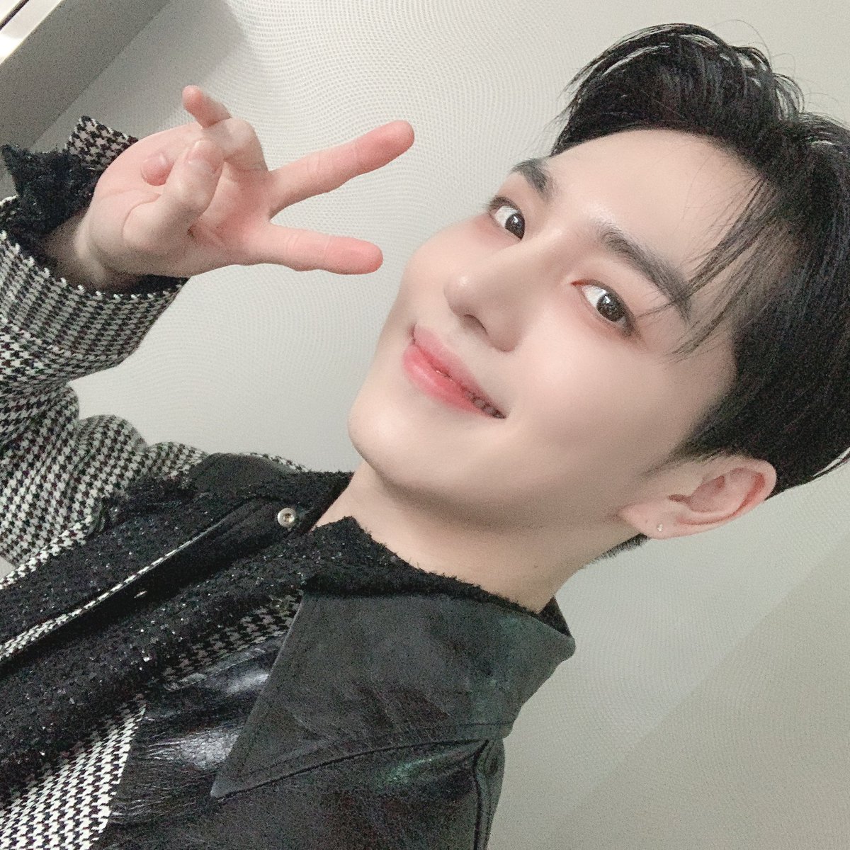 CUBE_PTG's tweet photo. [#키노] This is for real, for me Universe's the greatest there is
나한텐 유니버스가 최고야 알죠❣ https://t.co/SInctr1noo