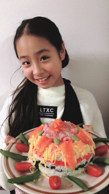 Twitterのコスプレ画像31