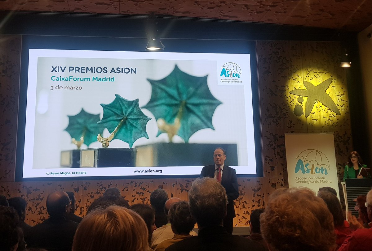 XVI Entrega de los premios ASION a colaboradores en estos 30 años de trabajo con familias de niños con cáncer. Reale Seguros y su Fundación apoyan esta causa hace años! <a href="/Reale_Seguros/">Reale Seguros</a> <a href="/asion_/">ASION</a> #rse #realeseguros #asion #fundacionreale #ods3 #causasqueimportan #causasconalma