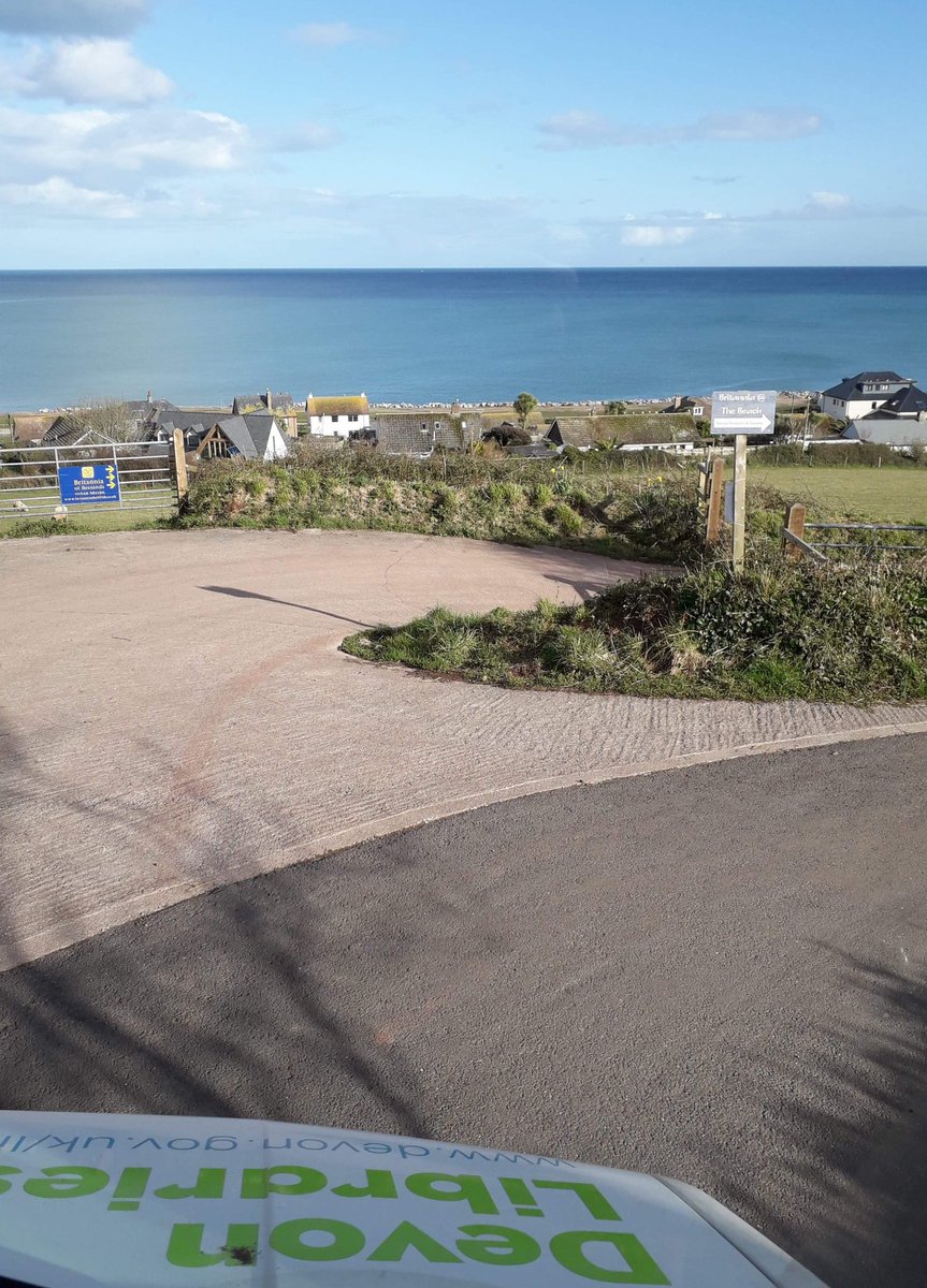 DevonMobileLibraries tweet media