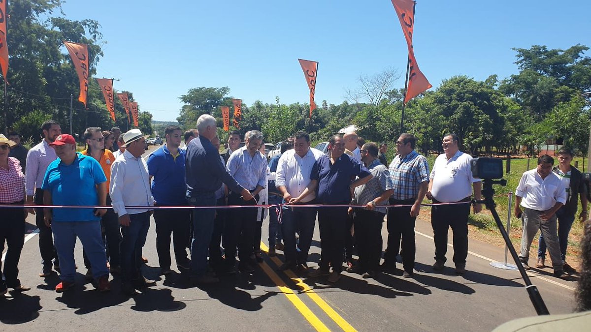 CCCSA13's tweet photo. Inauguración pavimentación Asfáltica Azotey - Kurusu de Hierro, seguimos apostando a las obras del Gobierno Nacional. https://t.co/uYMSeqRGT4