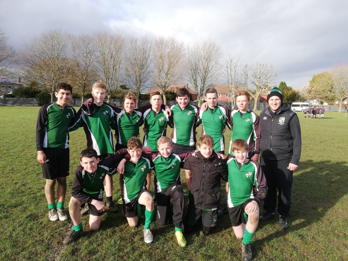 RWSPE's tweet photo. A great shift by the U14 rugby team who finished runners up in the Kent 7s tournament today. Unfortunately the final was one game too many and finished 21-10 to Judd.
Well done to all the boys involved today!
#kent7s #rwsrugby https://t.co/gZ2AiErM5h