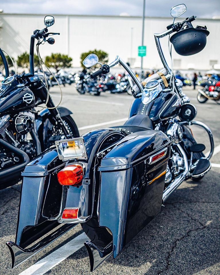 factory_47's tweet photo. Factory 47
Malo handlebars 14”
Fishtails 39”
Today at the SoCal Cycle Swapmeet.
#harleydavidson #harleynation #vicla #softail #softaildeluxe #softailgram #softailnation #fishtail #fishtails #malobars #apehangers #factory47 https://t.co/vgpnekzyus
