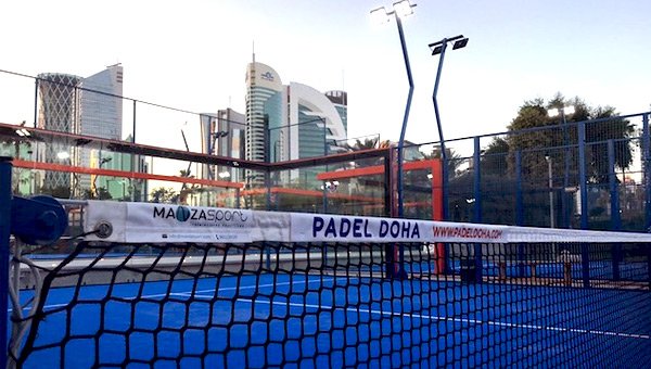 laguiadelpadel's tweet photo. Una gran noticia para los amantes del pádel: del 16 al 21 de noviembre se jugará el XV Campeonato Mundial de Pádel (@padelfip) en Doha, Qatar 🏆🎾🇶🇦
#guiamundialdepadel https://t.co/hU6IwUhioW