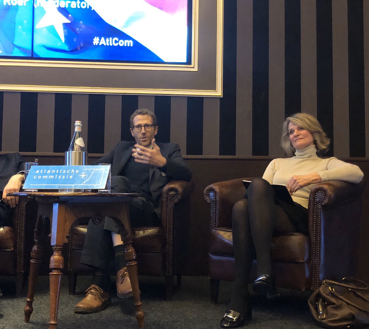 JongeAtlantici's tweet photo. @JohnSpringford: “The EU just wants to move on from Brexit”. Springford sees more compelling reasons to be optimistic than to be pessimistic about the negotiations. #AtlCom https://t.co/obfbBrhDAy