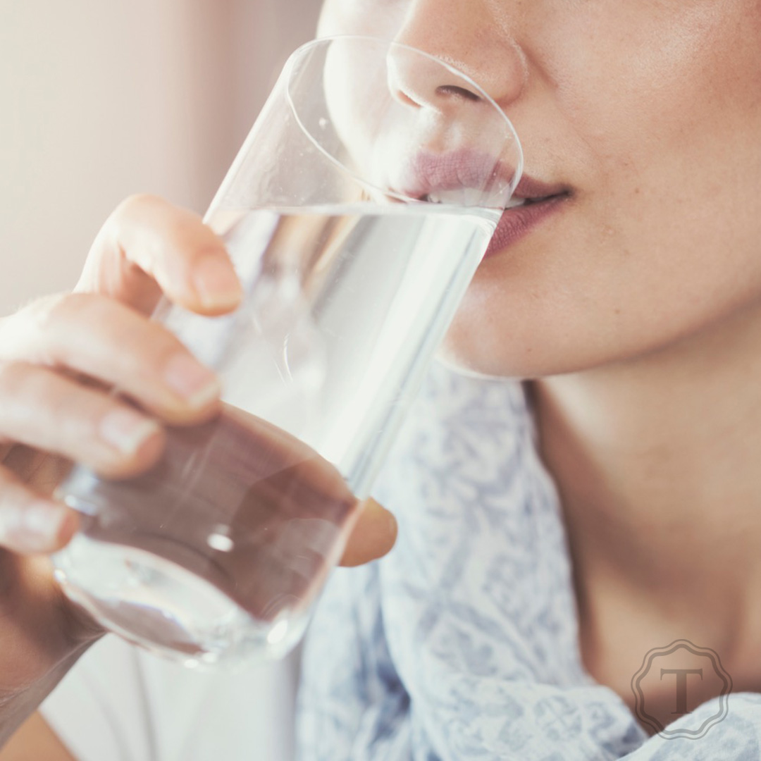 TotumHealth's tweet photo. We all know how important it is to stay hydrated, but did you know proper hydration can protect your voice too? Water, warm tea, and humidifiers are great ways to protect your vocal cords from irritation and inflammation. 

#voice #ENT https://t.co/T529WpeBvs