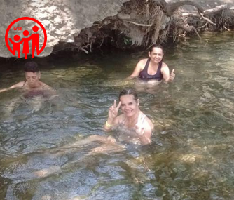 ivssoficial's tweet photo. #Ahora | Desde el parque "Río de las Mayitas" en eel estado #Lara, abuelas y abuelos de la patria disfrutan de un día de recreación y esparcimientos gracias al #IVSS #MásSeguridadSocialParaElPueblo #DiálogoYConvivencia #PorUnSeguroMásSocial @magallyvina
 @NicolasMaduro https://t.co/k8ZdyXFG0Y