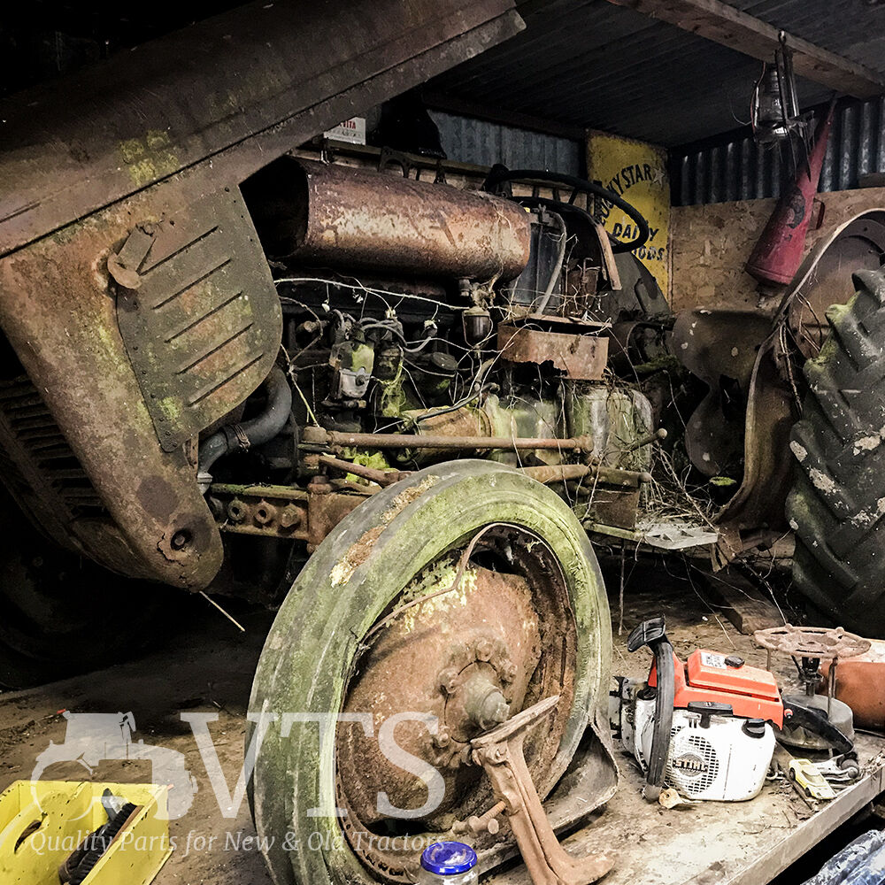#tractorwatch A sad looking Ferguson TED20 in "Hedgerow" condition. On display at the recent Tractor World Show, Malvern. Would probably benefit from a new fan belt! #tractortuesday #ted20 #ferguson #fergusontractor #fergusontractors #tractorworld