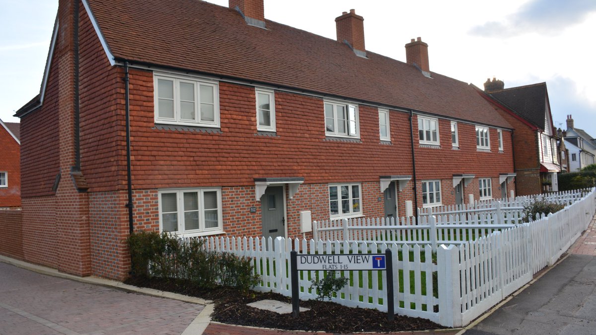 PaulHackett10's tweet photo. .@HomesNickW, thought you might like to see pics of this @optivohomes, 100% #AffordableHousing development handed over last week in #Burwash, #Sussex. Thanks to @HomesEngland for funding this HA land-led development. #BuildingBetter #BuildingBeautiful. https://t.co/NAV22C7Q9W