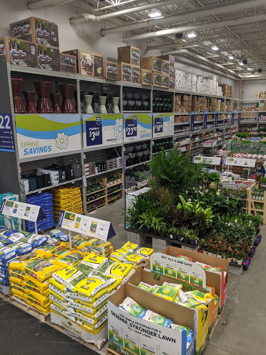 adam100uk's tweet photo. Loving the new entrance to seasonal!!! Getting a lot of attention from our customers, spring is definately here at #lowes1862 @DougPerks2 @church1230md @timdaleynymetro @mattob28 https://t.co/7K0DkvRotv