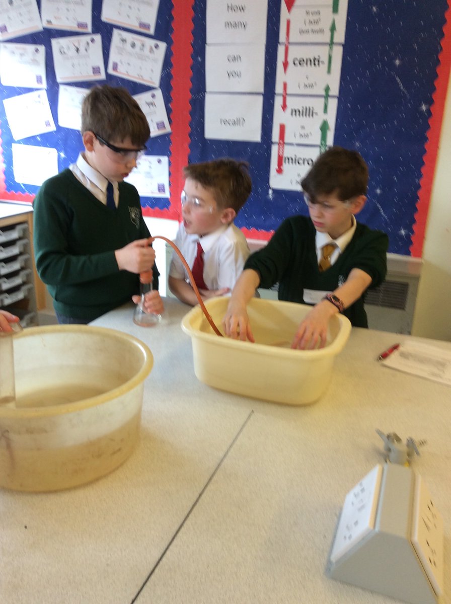 maltonprimary's tweet photo. A great day was had by all at Norton College YR 5 Taster day. We joined in with Music, French and Science. The last part of the day was working together as a team in the Sports Hall. Looking forward to the next one! https://t.co/RyWSThhvR7