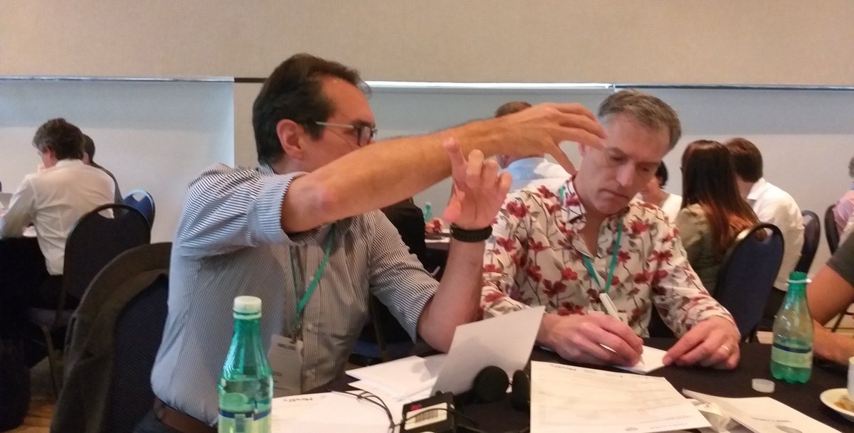 leticiakawano's tweet photo. Breakout sessions on the challenges that #INKLUDEstudy will face, and potential ways to overcome them. @INKLUDE_gcrf @Juani1000 @IPFdoc @LouiseVwain @jade_kettlewell @AlissonPuglies1 https://t.co/FkFjVdPW5n