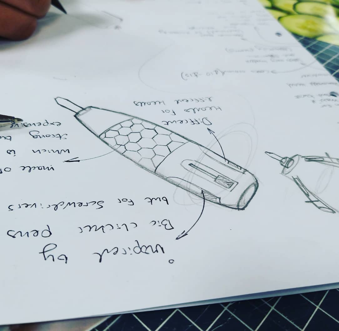 FernwoodDT's tweet photo. Some brilliant work from #MrMellors' #year10 today. Using abstract images to inspire their #miniscrewdriver designs ๐๐ป https://t.co/Ka9S3SKsc7