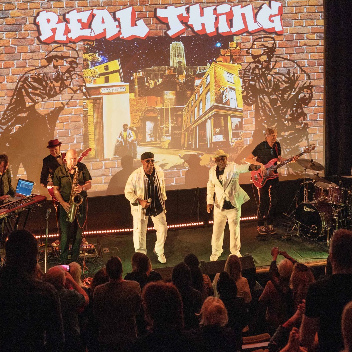realthinguk's tweet image. Don’t forget to check out our website for the latest gig dates!

therealthingofficial.com/#Gigs

#LiveSoul #YouToMeAreEverything #OurFansAreEverything #Gigs