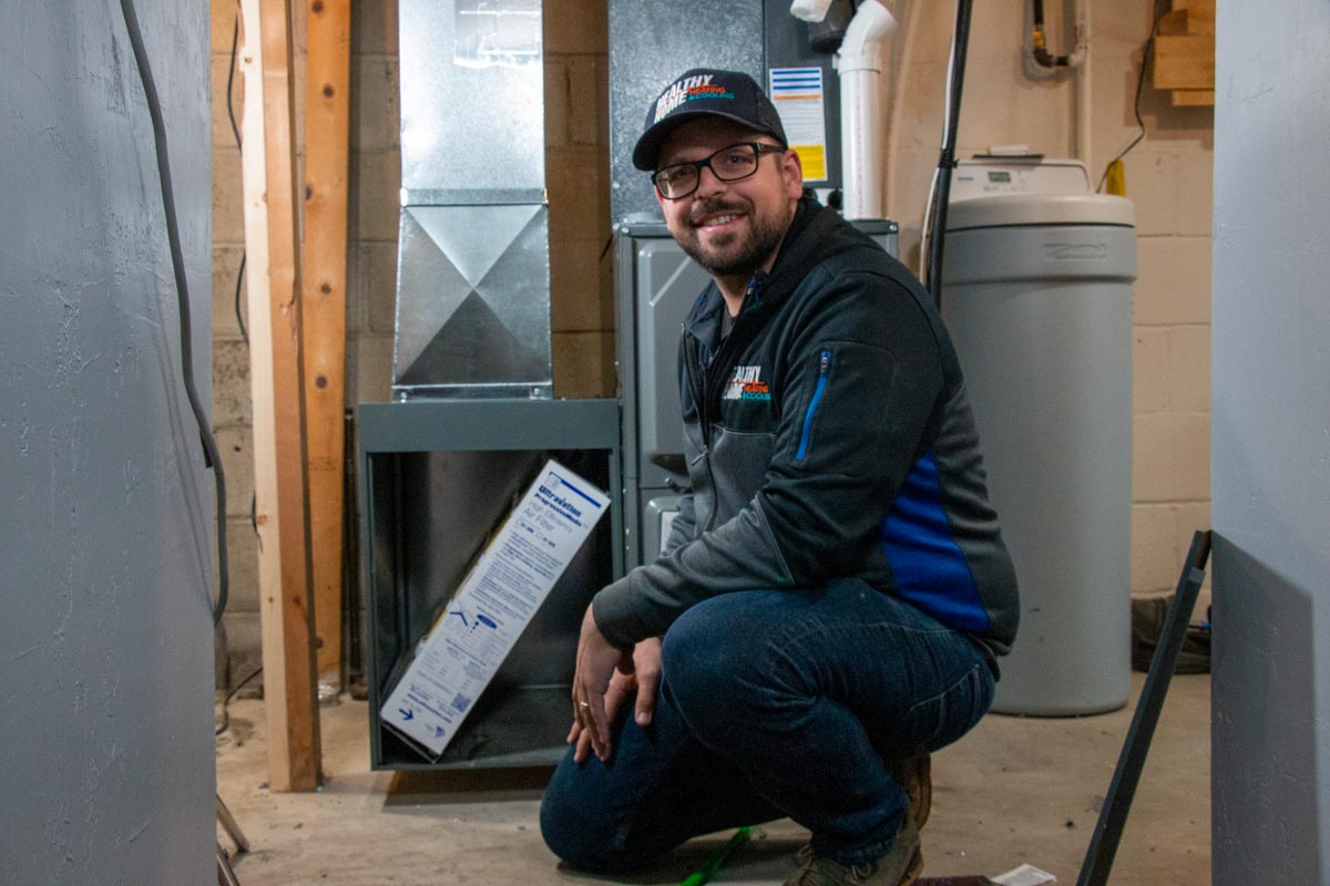 HealthyHomeWI's tweet photo. Furnace maintenance in Green Bay is a requirement, not an option – Healthy Home Heating &amp; Cooling https://t.co/e4GzAG2b52 https://t.co/Bvy1AC7PHJ
