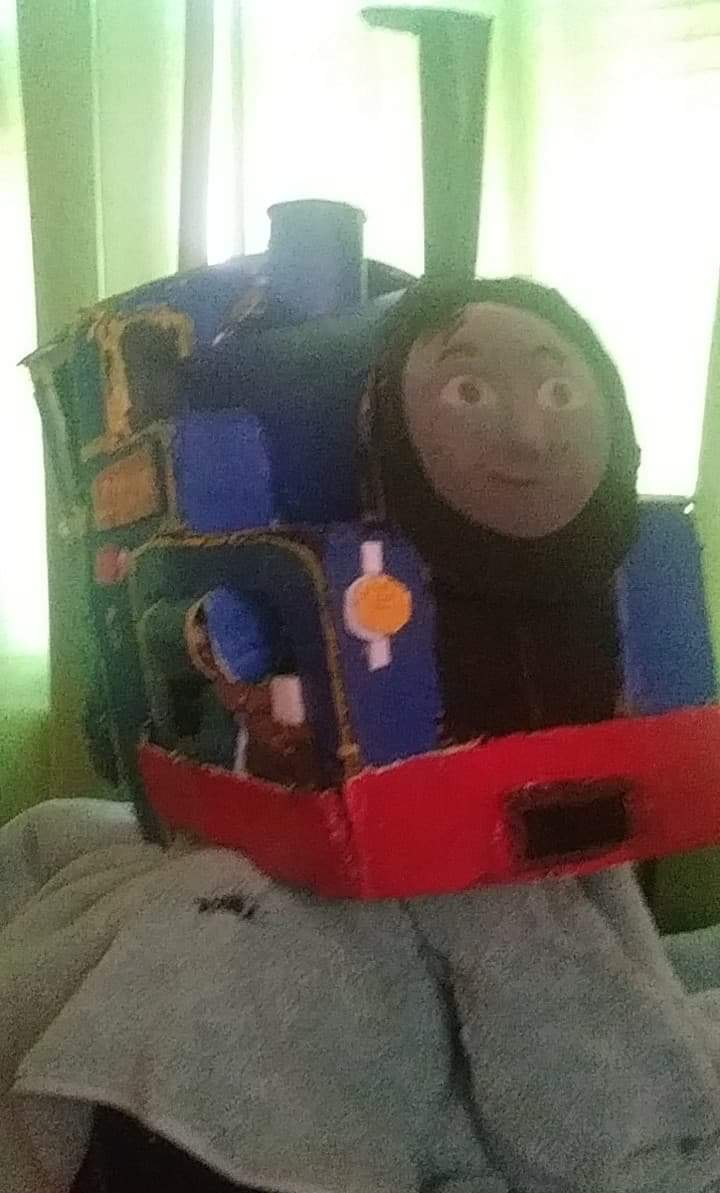 SkarloeyStudios's tweet photo. Lord Harry/Patrick

#THOMASTHETANKENGINE
#CULDEEFELL
#SUPERHEAT https://t.co/HKOboZrStq