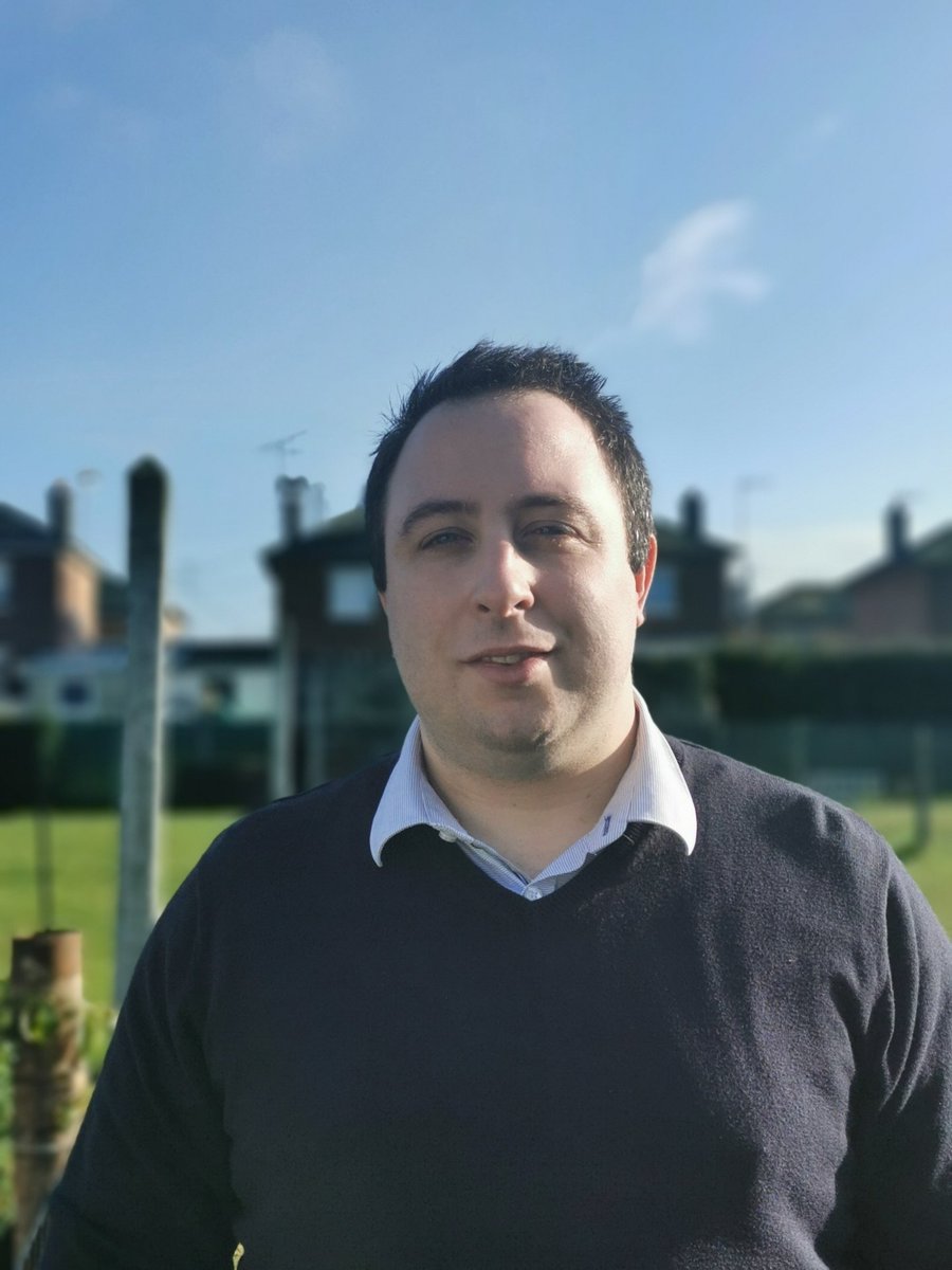 GenUDIJeunes's tweet photo. Voici Maxime Koteviez, 29 ans, candidat sur la liste "Plus haut, plus fort, plus loin pour #Albert" menée par Stéphane Demilly

Adhérent @UDI_off depuis le début, il s'est engagé pour améliorer l'attractivité de sa ville

Bravo à lui !

#GenerationUDIjeunes2020 https://t.co/5GogLzgrwQ
