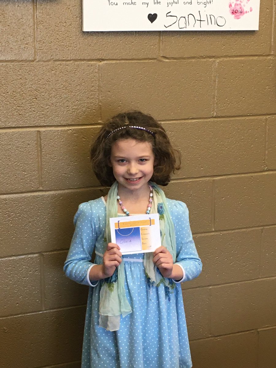 BCMorcone's tweet photo. This month’s PBIS Bee 🐝 buck winners. It was great to have lunch with these kids! @granville_csd #granvillcsd https://t.co/Ake7bcwENu