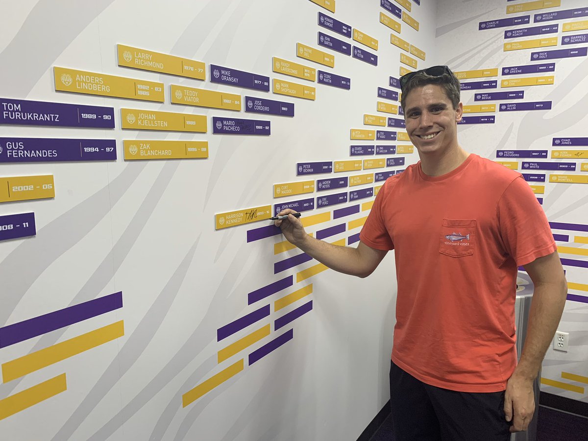 LSUTennis's tweet photo. Great to have Harrison Kennedy stop by and sign the wall! Harrison now works in NYC as an analytics consultant. #lsutennis #lsu #GeauxTigers #ForeverLSU https://t.co/X7kQ37wcx9