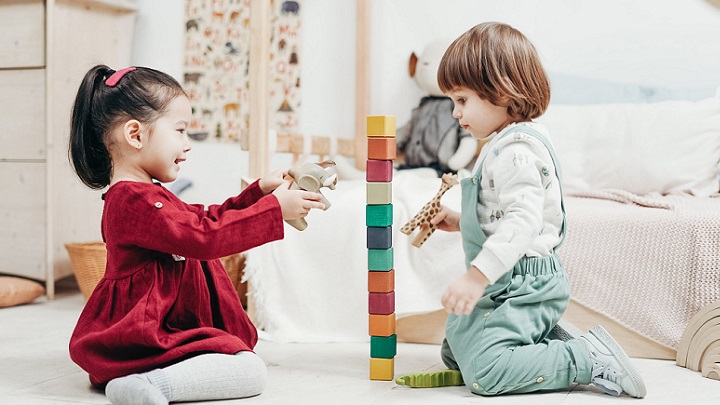 Tres beneficios del aprendizaje cooperativo en la infancia: ow.ly/2hsr50yBO5X #infancia #aprendizaje #niños